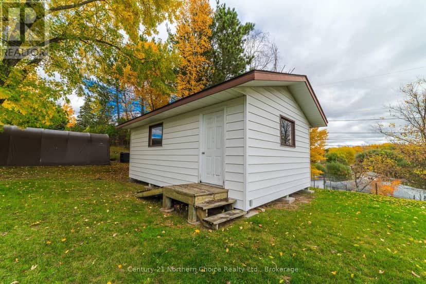 25 Cambrian Drive, Kenora, photo 5
