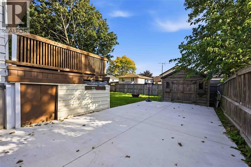 409 Huxley Avenue — photo 35 of 40