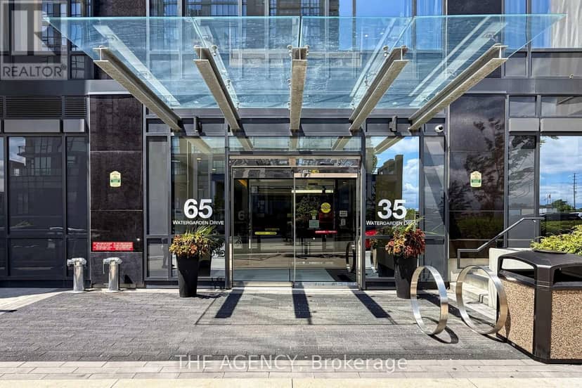 1404 - 65 Watergarden Drive, Mississauga, photo 4