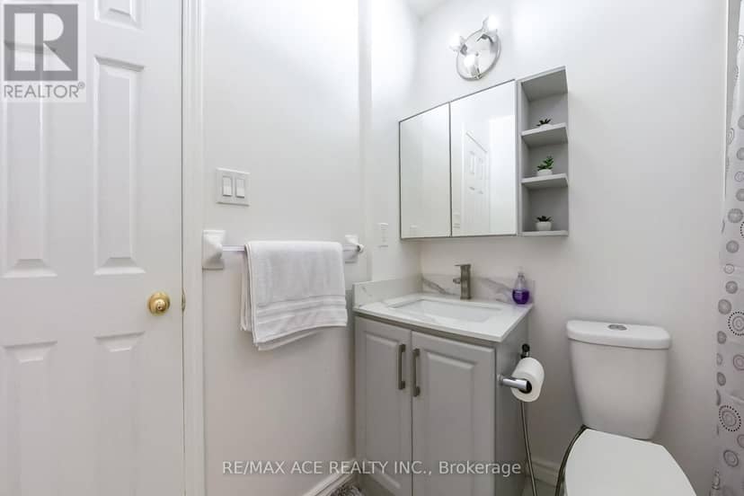 22 - 1525 South Parade Court — photo 28 of 35