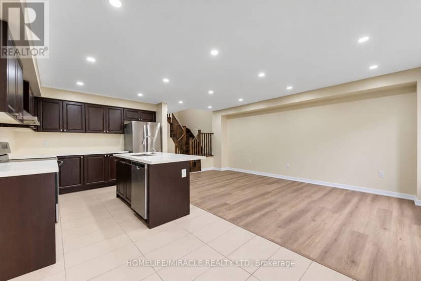 15 Bradshaw Drive — photo 16 of 32