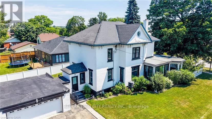 290 Turnberry Street, Huron East, photo 2