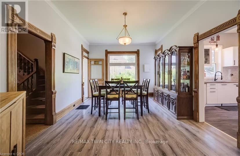 290 Turnberry Street — photo 9 of 40