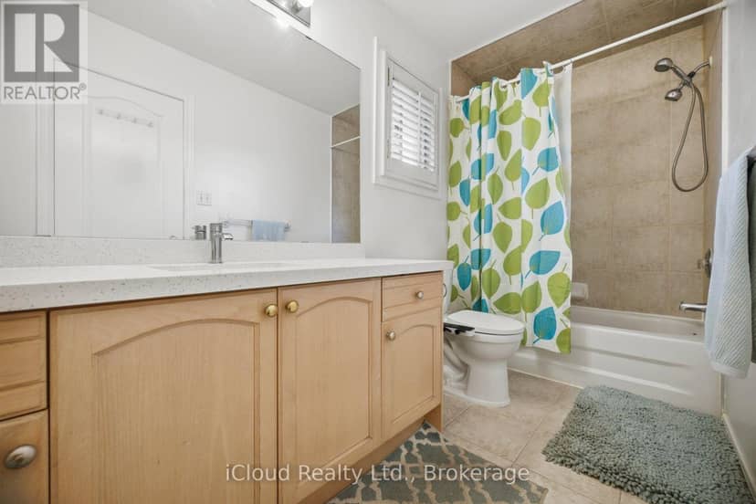88 Southcreek Court — photo 24 of 40