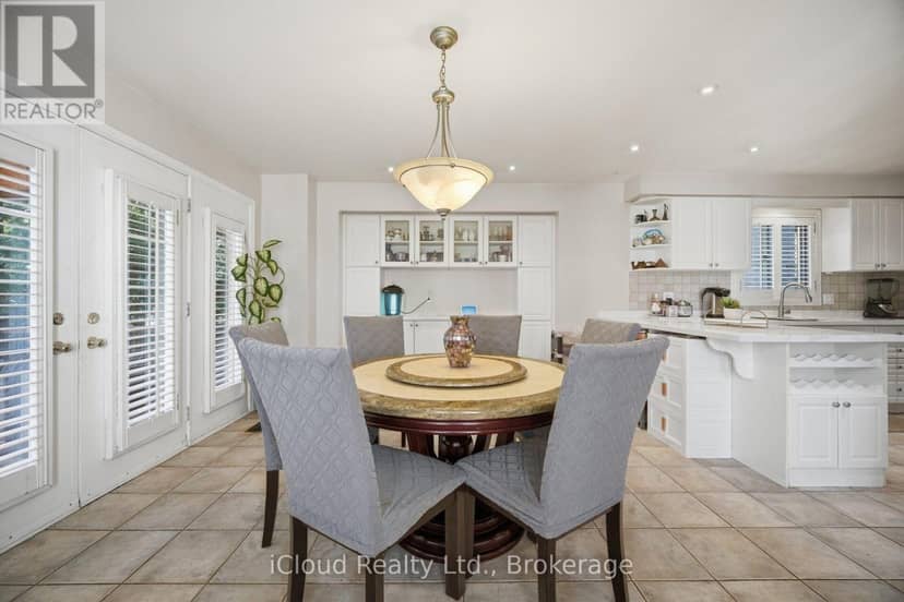 88 Southcreek Court — photo 10 of 40