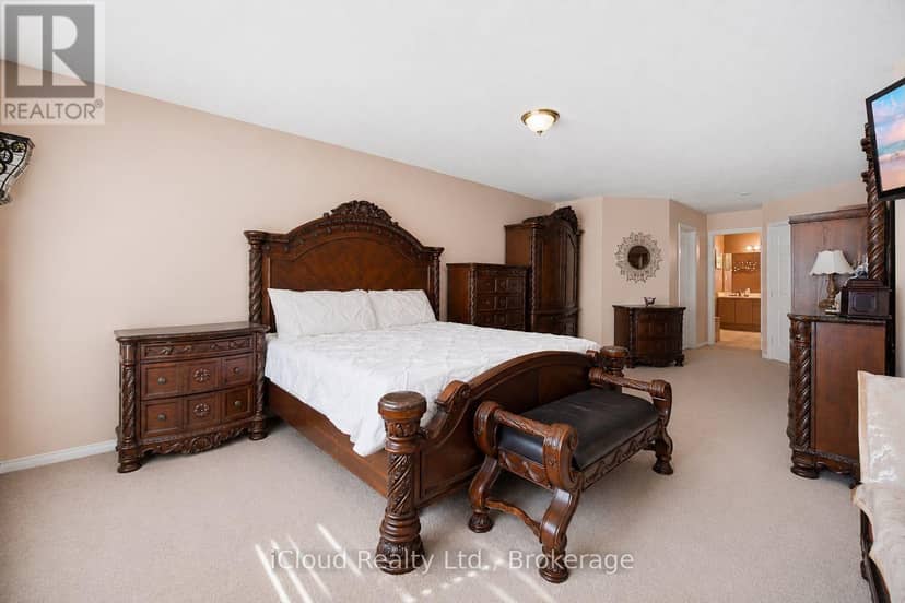 88 Southcreek Court — photo 14 of 40