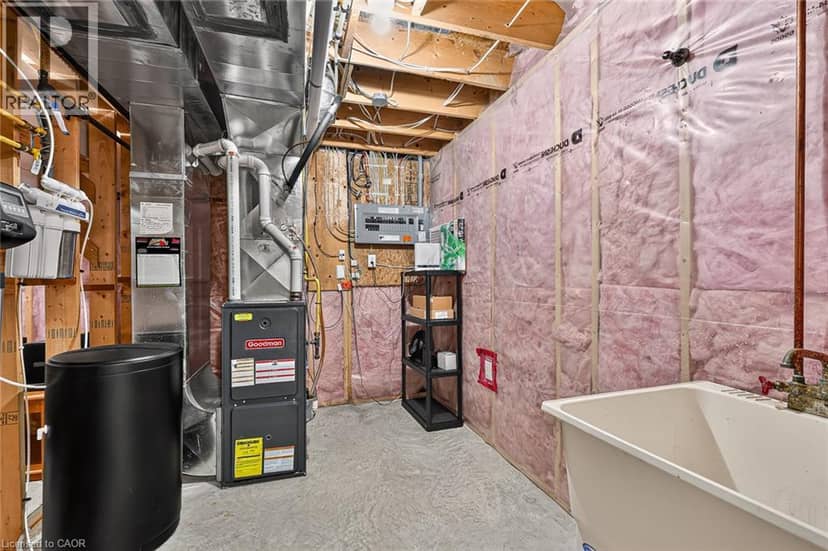 1028 ALBERNI Road — photo 37 of 40