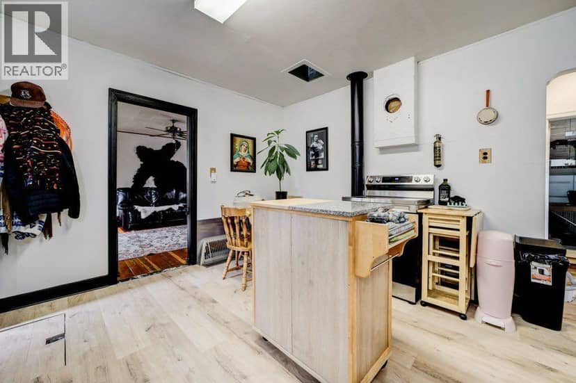 20638 24 Avenue — photo 9 of 40