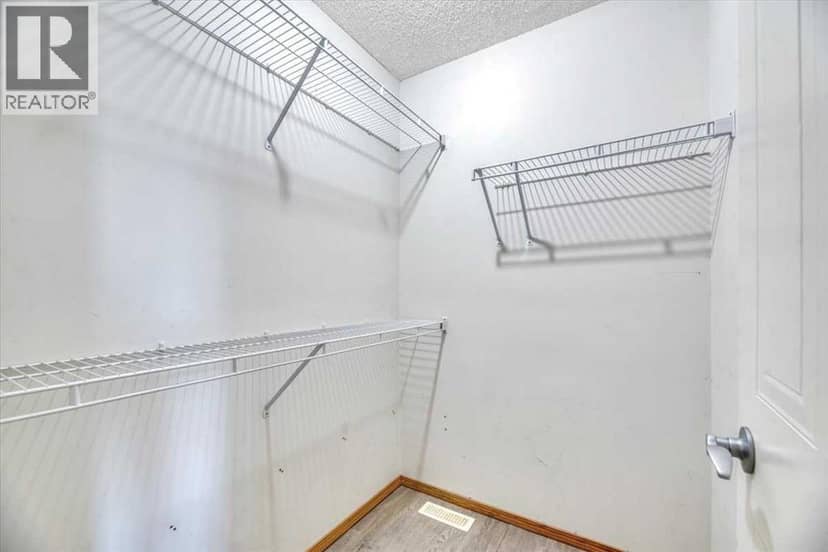 4 Aspen Landing — photo 40 of 40