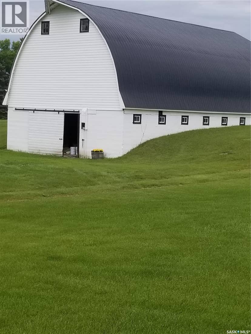 Schindel Farm — photo 4 of 40