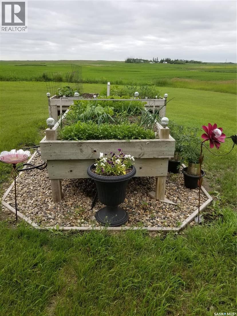 Schindel Farm — photo 6 of 40