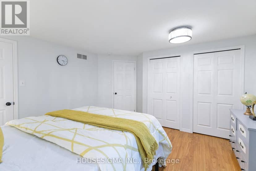 220 Killarney Grove — photo 15 of 29