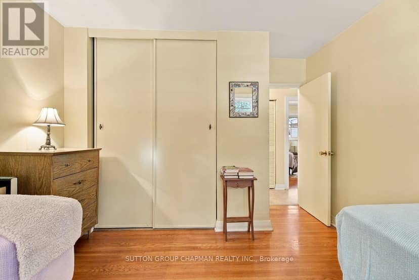 605 Kingsway Avenue — photo 21 of 40