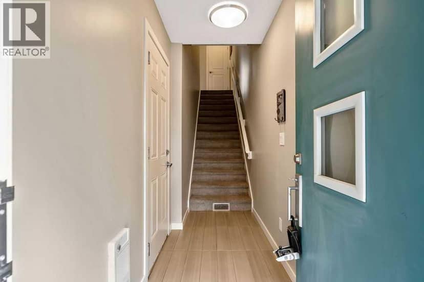 343 Walden Drive SE, Calgary, photo 6