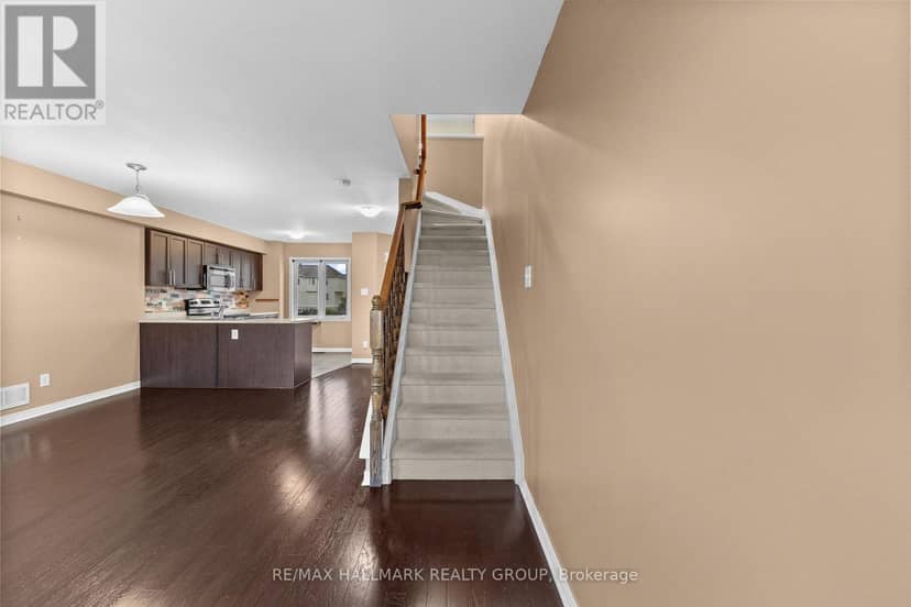 584 Simran Private — photo 31 of 40