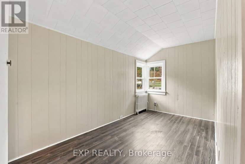 61 Princess Street — photo 16 of 37
