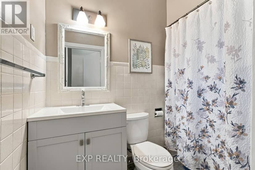 61 Princess Street — photo 19 of 37