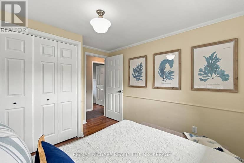 7 Colonel Butler Crescent — photo 30 of 40