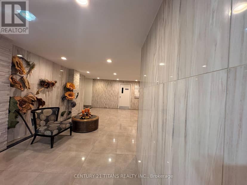 510 - 270 Palmdale Drive — photo 33 of 40