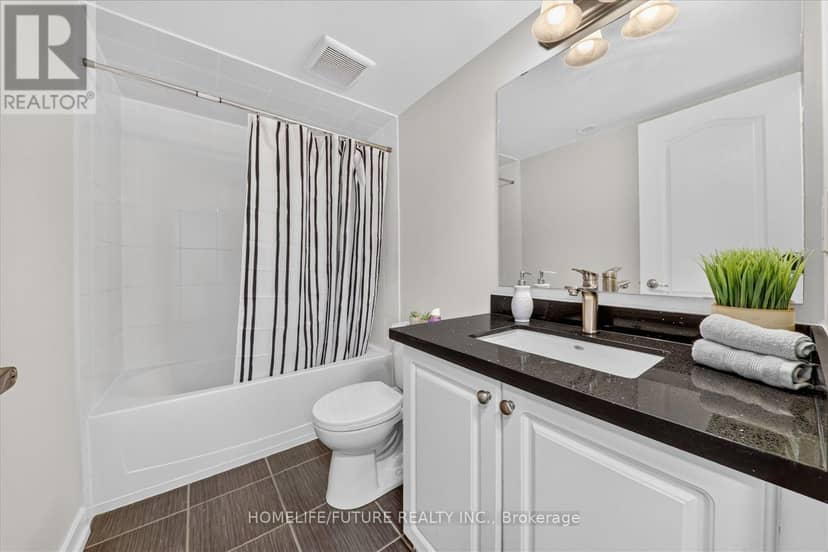 1108 - 65 Lindcrest Manor — photo 31 of 39
