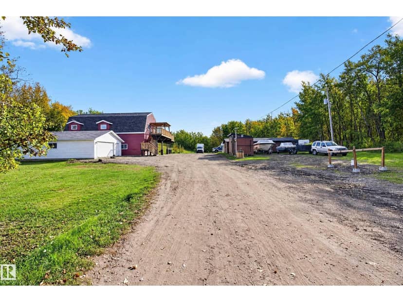48137 Rge Rd 232, Rural Leduc County, photo 2