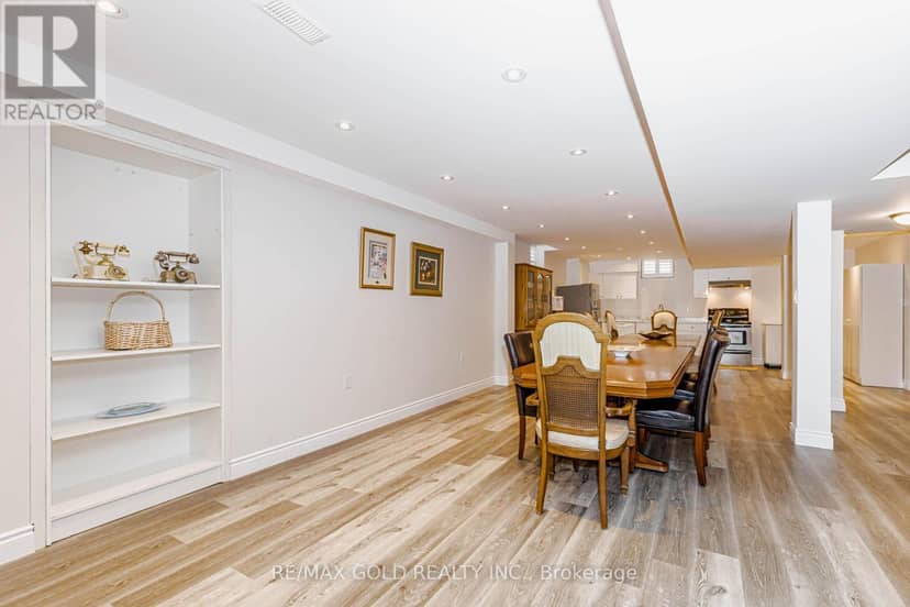 10 Falkland Road — photo 33 of 40