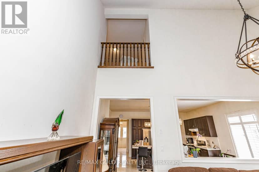 10 Falkland Road, Brampton, photo 8