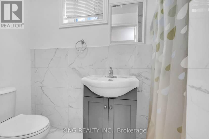 2604 Keele Street — photo 24 of 29