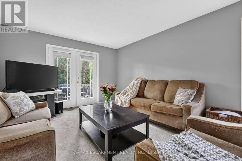 13 Barton Street — photo 16 of 40