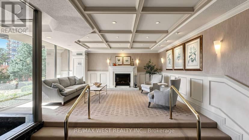 706 - 20 Guildwood Parkway — photo 31 of 40
