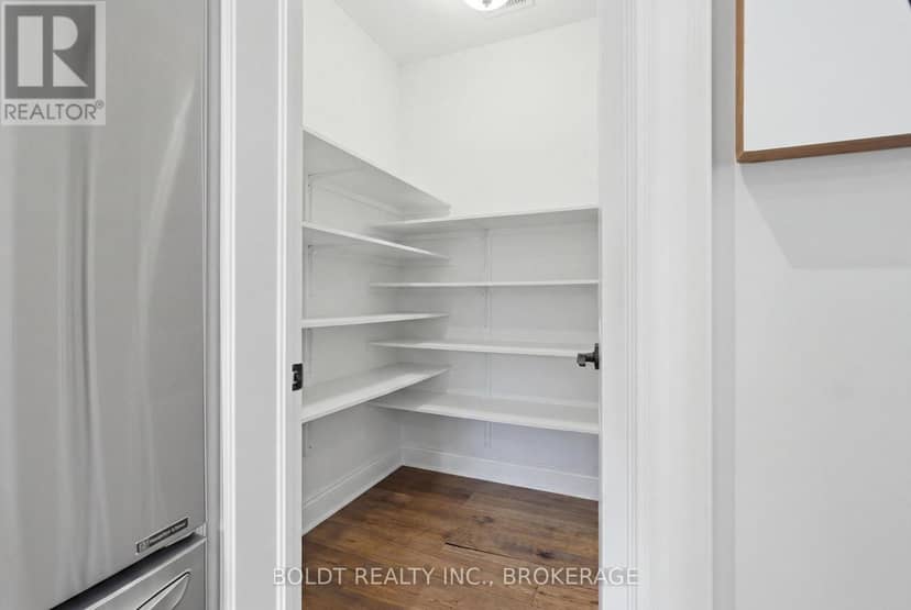 5 Gossen Drive — photo 13 of 40