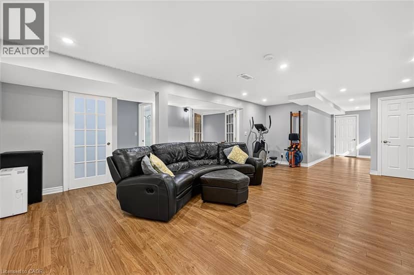 10 POTTERS Way, Woodstock, photo 5
