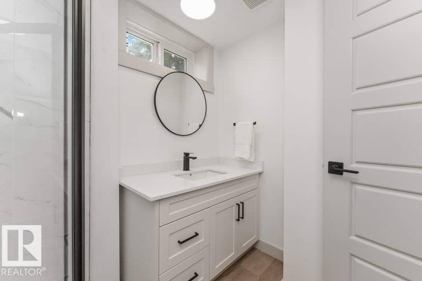 4703 117 ST NW — photo 30 of 40