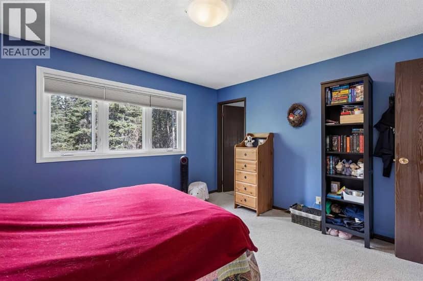 73 Wolf Drive — photo 14 of 35