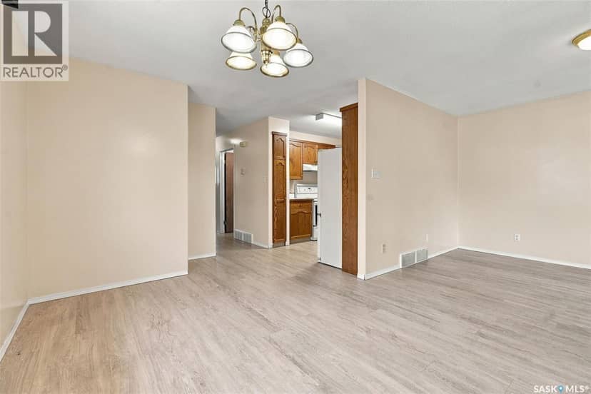 116A 1st STREET E — photo 9 of 37