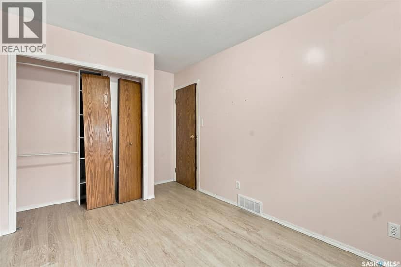 116A 1st STREET E — photo 19 of 37