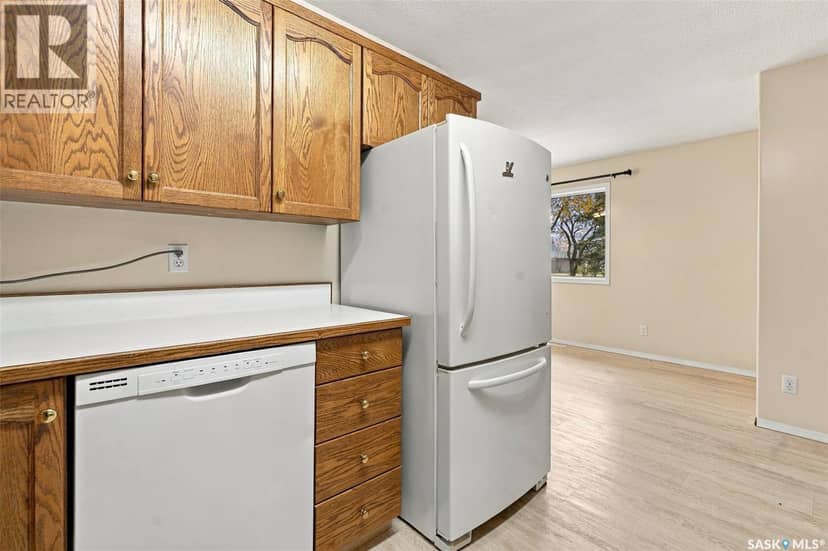 116A 1st STREET E — photo 13 of 37