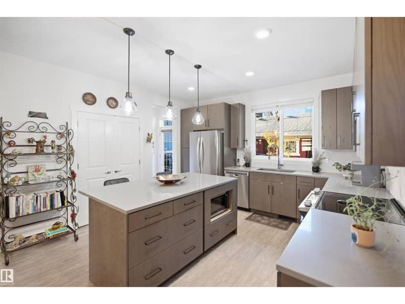 6917 Johnnie Caine Wy NW — photo 9 of 40