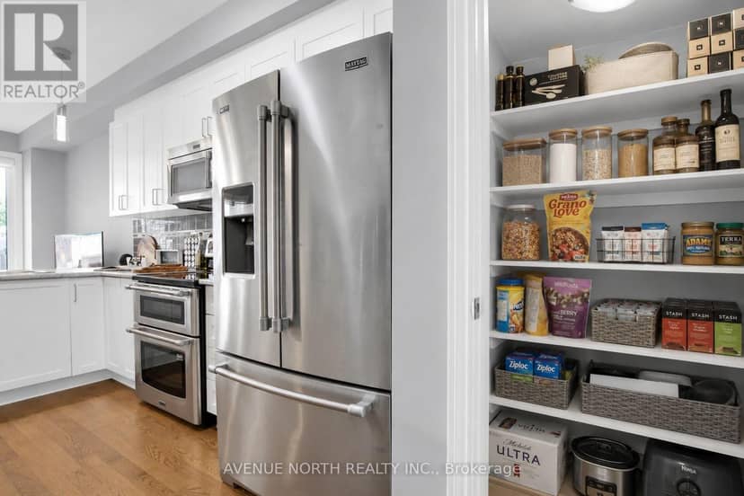 303 Wood Acres Grove — photo 13 of 40