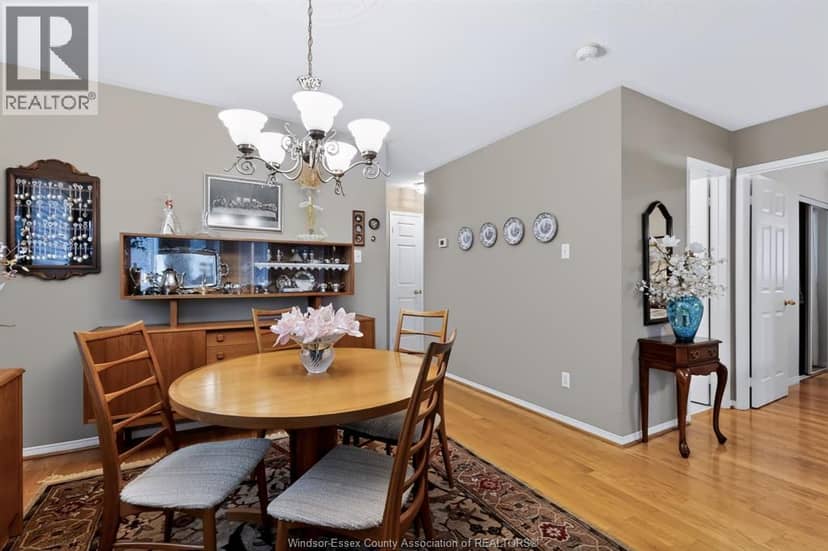 43 Springview Drive — photo 12 of 40