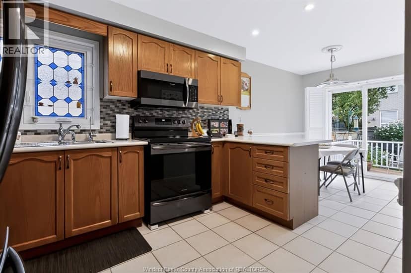 43 Springview Drive — photo 13 of 40