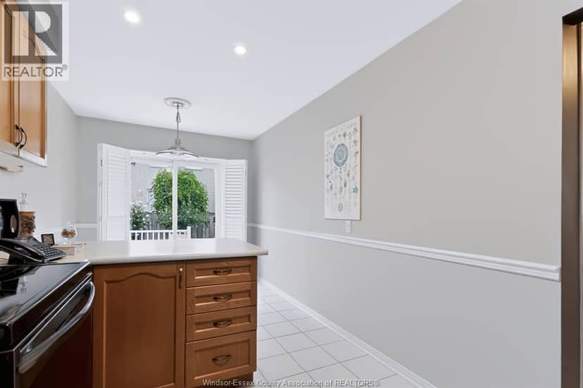 43 Springview Drive — photo 15 of 40