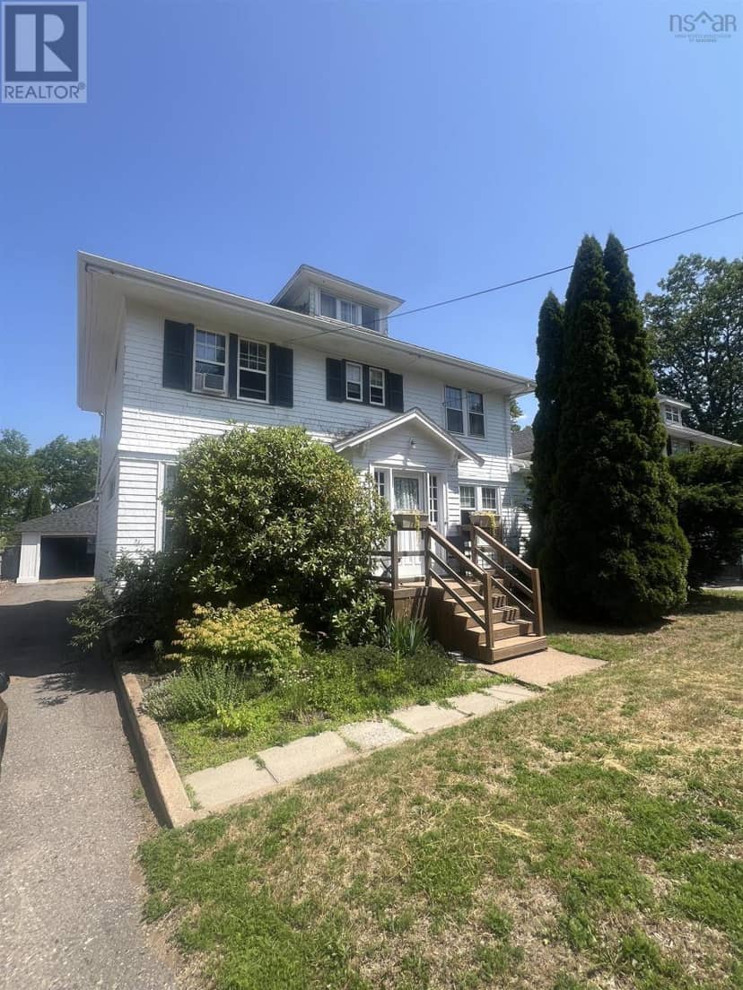 8 Orchard Road — photo 1 of 30