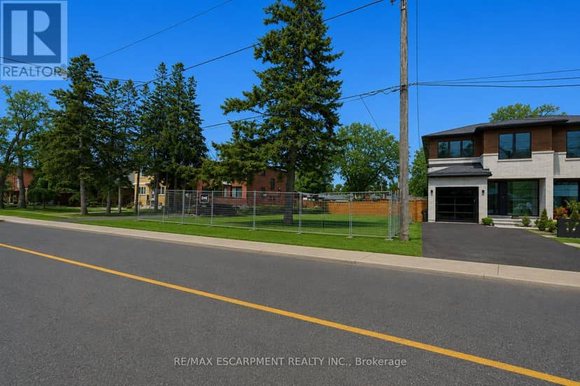 19 Broadview Avenue, Mississauga, photo 6