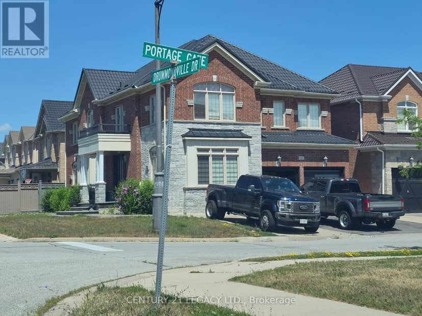 11 Drummondville Drive, Brampton, photo 6