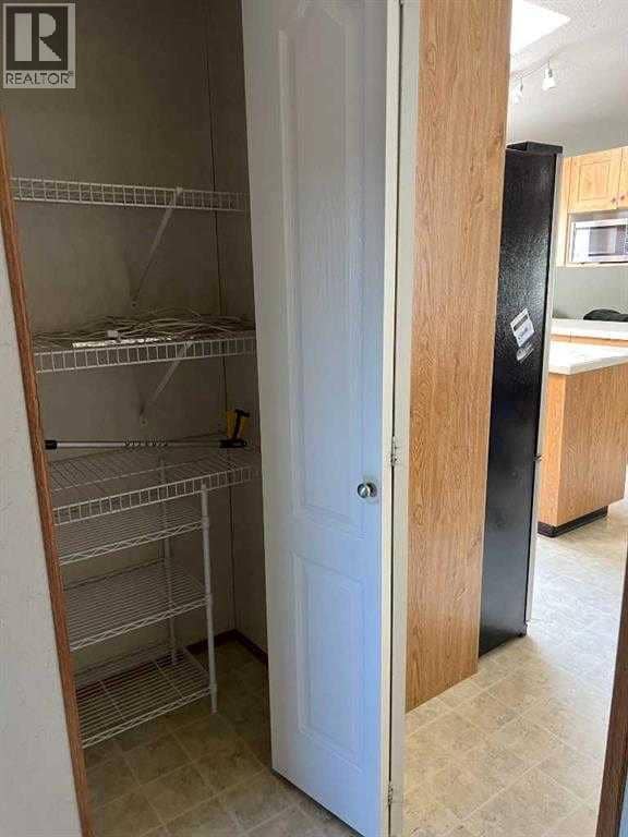 806 5 A Street, Fox Creek, photo 5