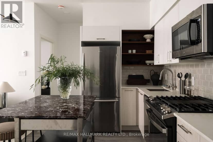 406 - 385 Osler Street N, Toronto, photo 2