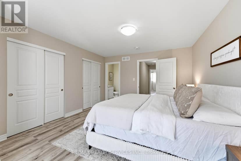 5 - 7768 Ascot Circle — photo 14 of 28