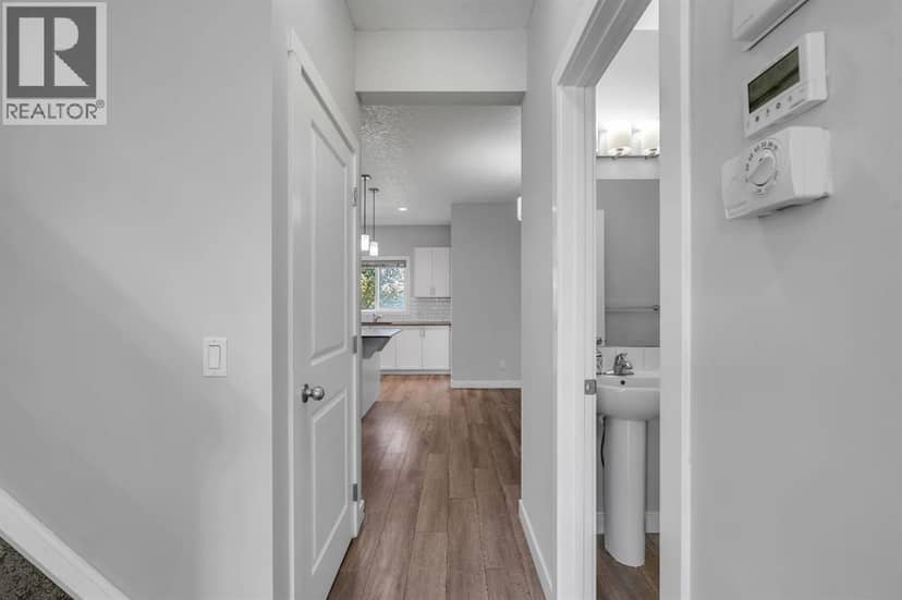 46 Midtown Boulevard SW — photo 9 of 40