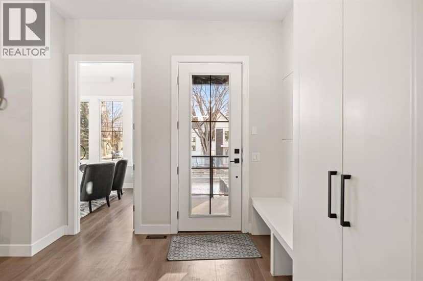 2528 7 Avenue NW, Calgary, photo 8